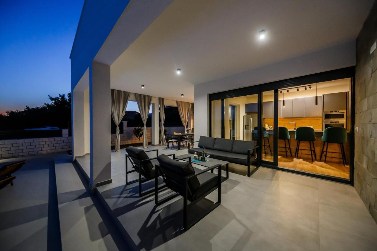 Villa Luka Kaštela Extérieur photo