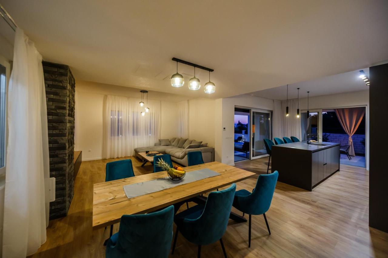 Villa Luka Kaštela Extérieur photo
